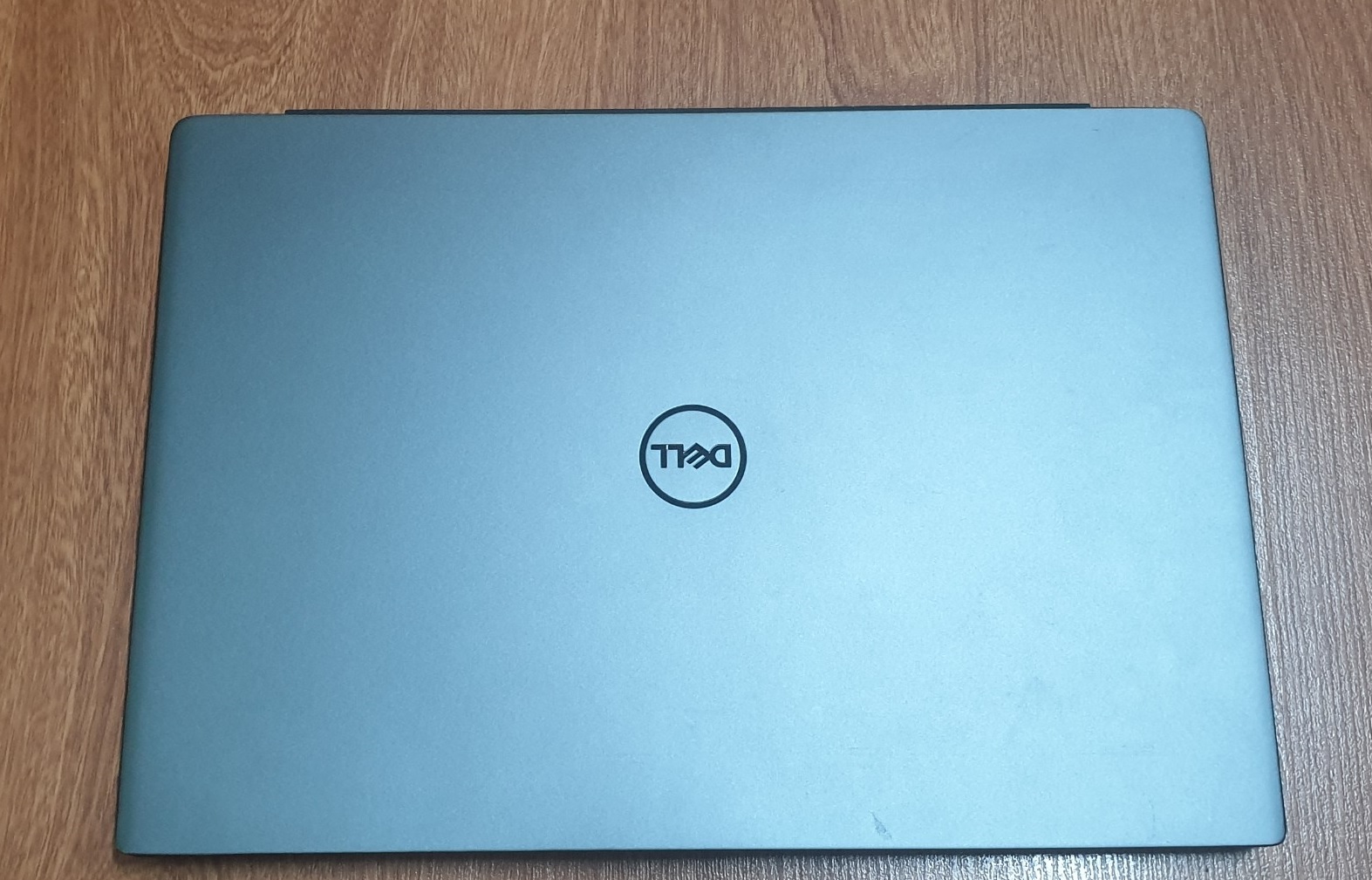 02. Dell v5490 i7 top.jpg