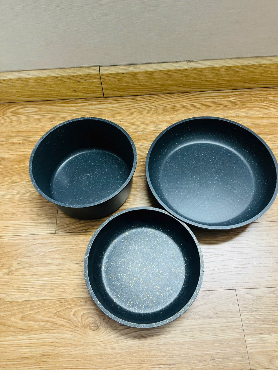 1726942998584362882 (1).jpg