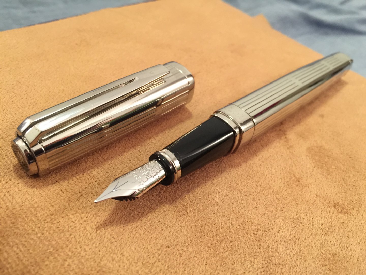 2015-11-14 23.36.10.jpg