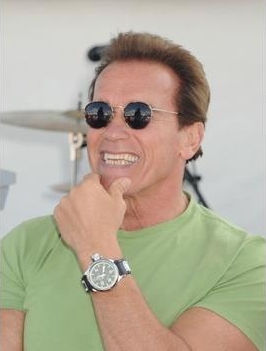 arnold-schwarzenegger-and-invicta-russian-diver-1434.jpg