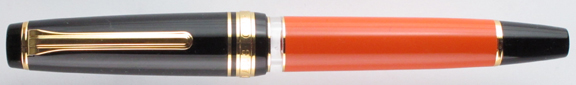 classic-fountain-pens-sailor-pro-gear-realo-red-black-limited-edition-capped.jpg