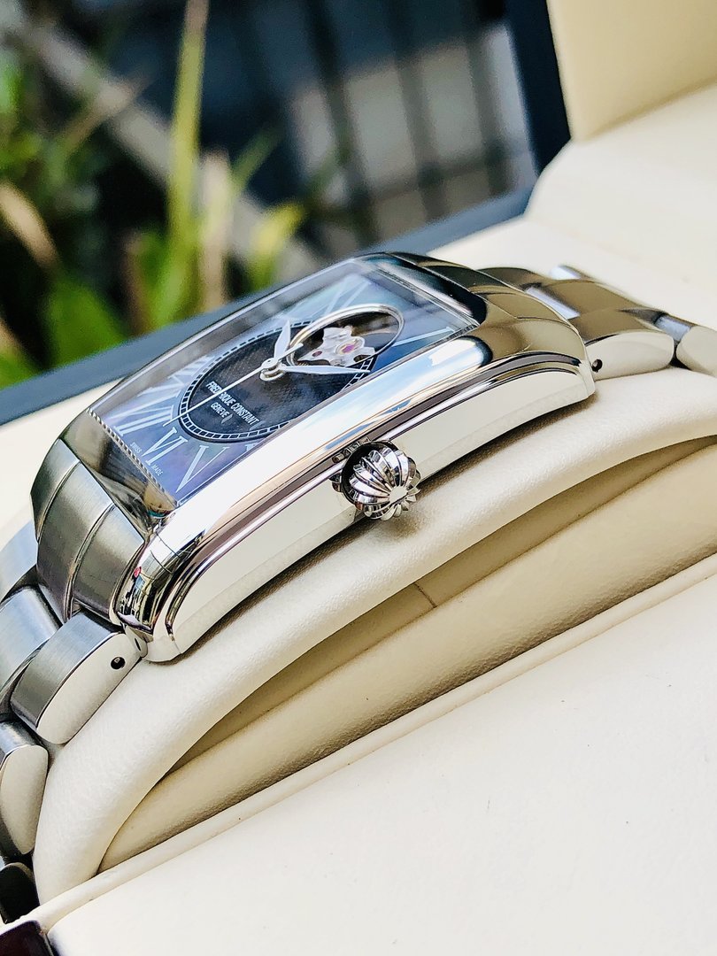 Frederique-Constant-Mop-Tien-Thanh-Time247 (5).JPG