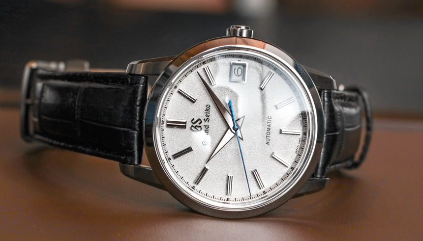 Grand-Seiko-SBGR305-aBlogtoWatch-10.jpg