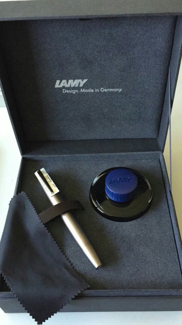 lamy 2k amber.jpg