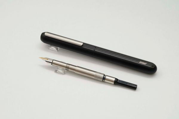 Lamy-Dialog-3-Matte-Black-3.jpg