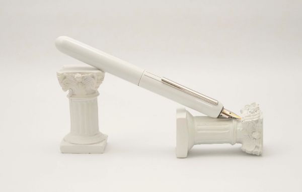 Lamy-Dialog-3-Piano-White-2.jpg