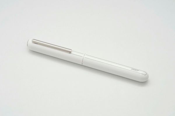 Lamy-Dialog-3-Piano-White-7.jpg