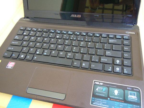 laptop-cu-asus-k42J-1.jpg