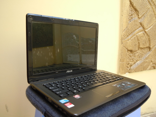 laptop-cu-asus-k42J-3.jpg