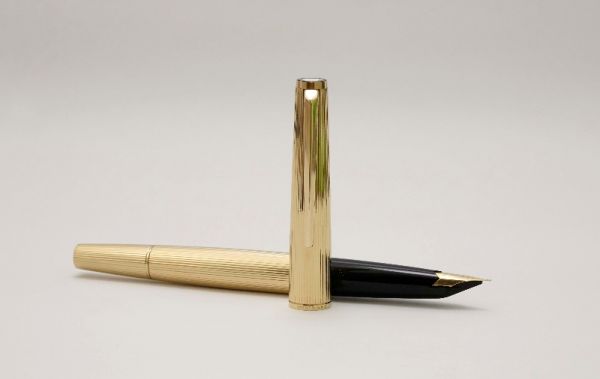 Montblanc-1246-Rolled-Gold-4.jpg