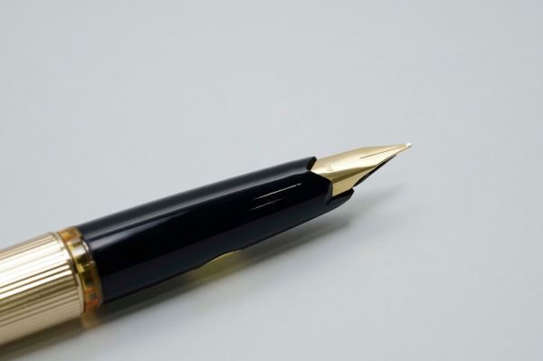 Montblanc-1246-Rolled-Gold-7.jpg