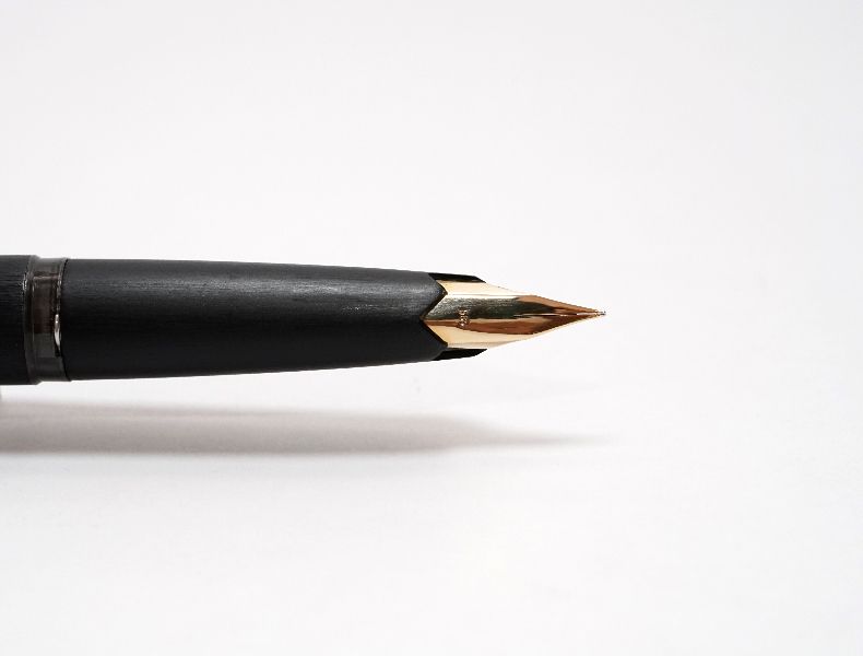 Montblanc-220-Matte-Black-5.jpg