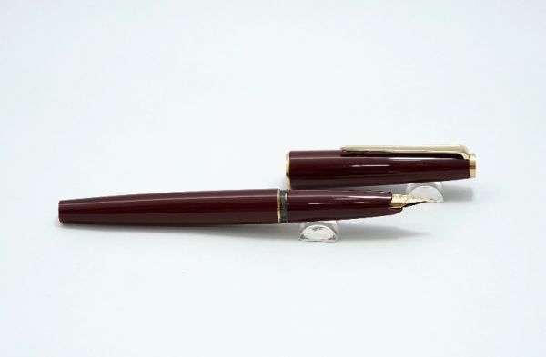 Montblanc-320-Bordeaux-2.jpg