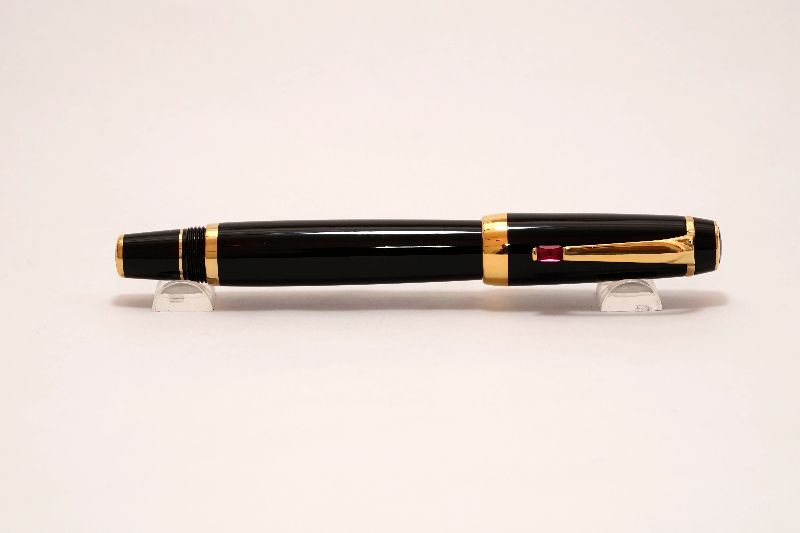 Montblanc-Boheme-Rouge-RB-4.jpg