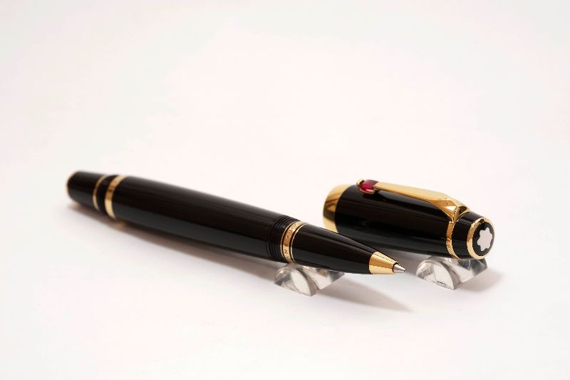 Montblanc-Boheme-Rouge-RB-8.jpg