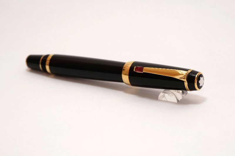 Montblanc-Boheme-Rouge-Stone-FP-9.jpg
