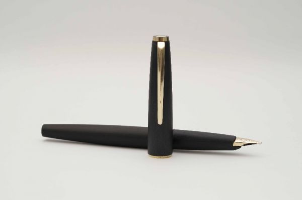 Montblanc-Classic-Matte-Black-2.jpg