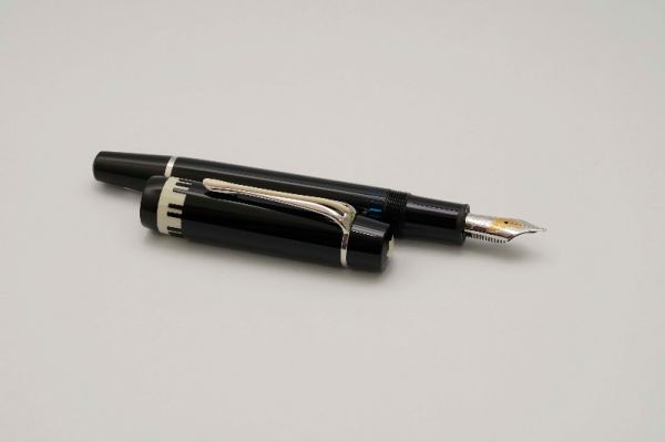 Montblanc-Herbert-Von-Karajan-Donation-Special-Edition-5.jpg