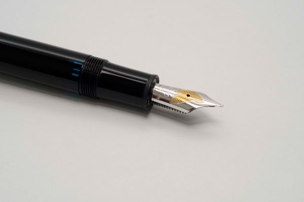 Montblanc-Herbert-Von-Karajan-Donation-Special-Edition-8.jpg