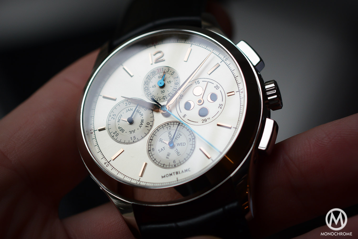 Montblanc-Heritage-Chronometrie-Chronograph-Quantieme-Annuel-2.jpg
