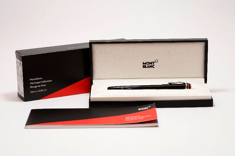 Montblanc-Heritage-Collection-Rouge-et-Noir-Special-Edition-2.jpg