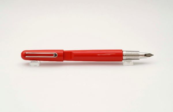 Montblanc-M-Red -10.jpg