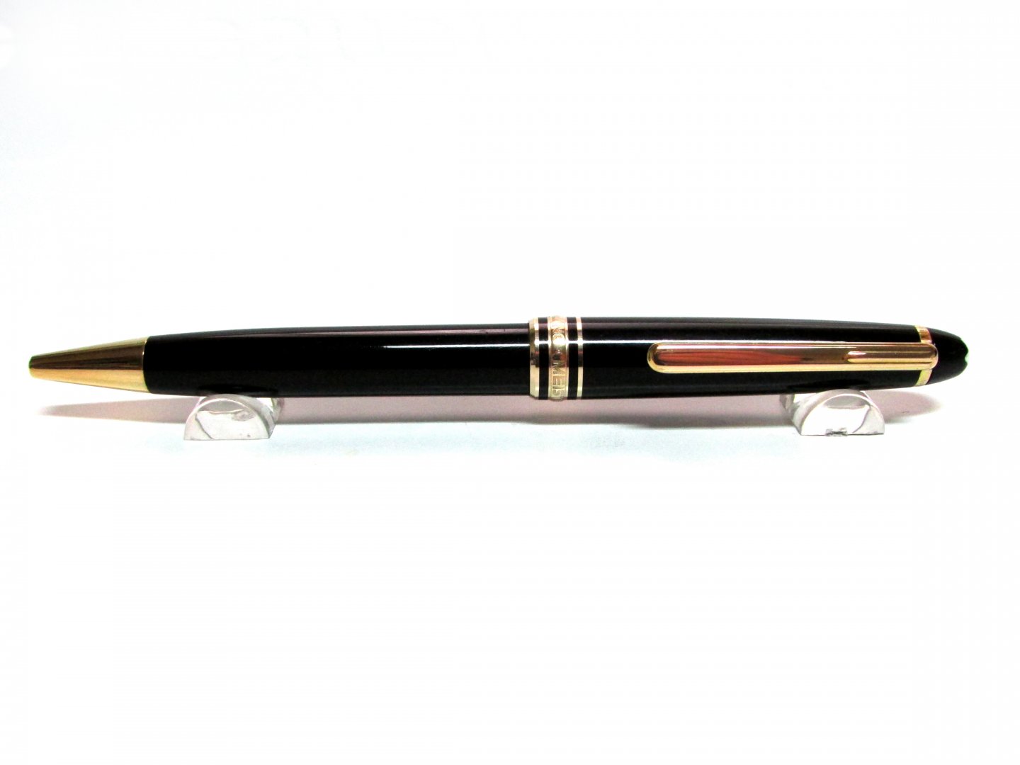 montblanc-meisterstuck-144-black-gt-bp-2.jpg