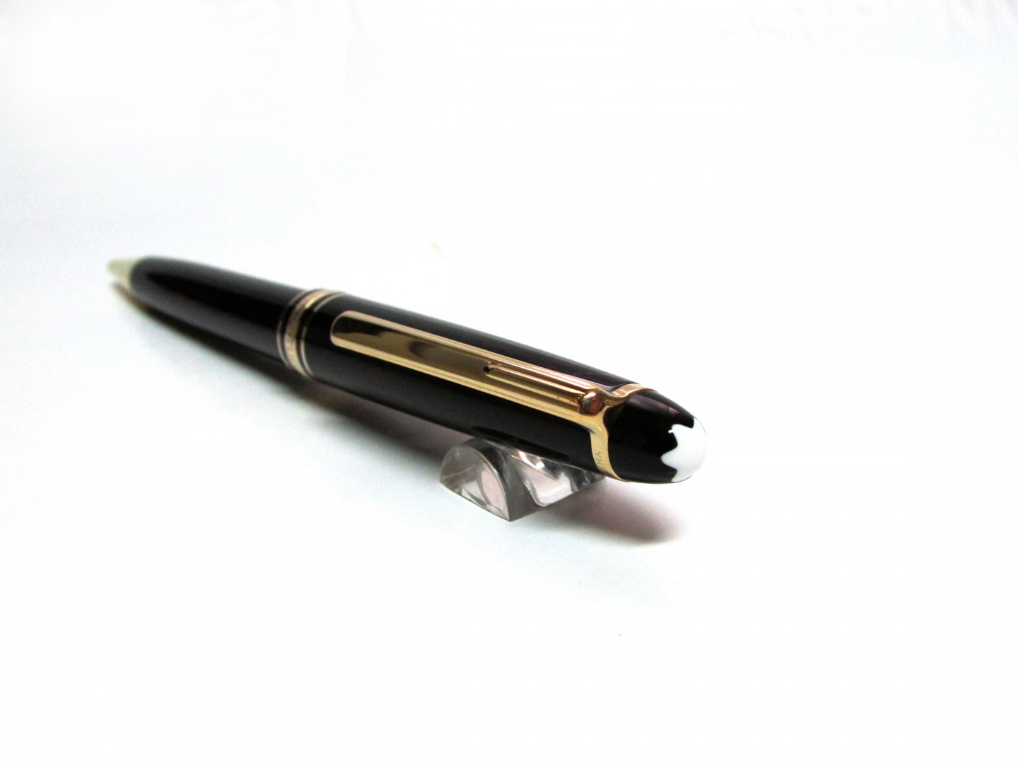 montblanc-meisterstuck-144-black-gt-bp-3.jpg