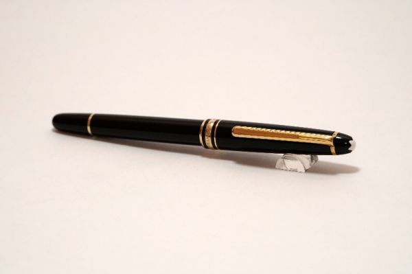 Montblanc-Meisterstuck-144-Classic-5.jpg
