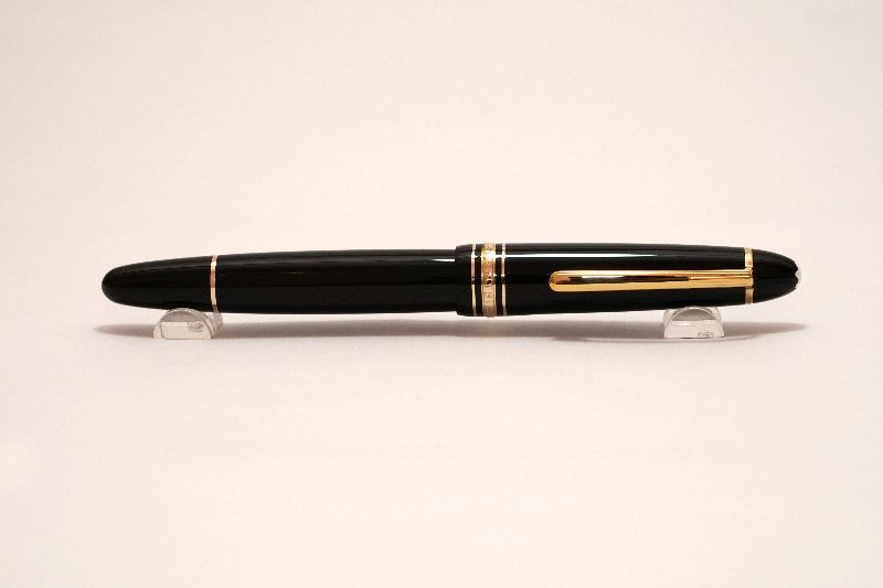 Montblanc-Meisterstuck-146-5.jpg
