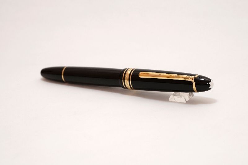Montblanc-Meisterstuck-146-Black-FP-7.jpg