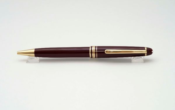 Montblanc-Meisterstuck-164R-Bordeaux-6.jpg