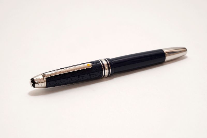 Montblanc-Meisterstück-LePetitPrince-LeGrand-y.jpg