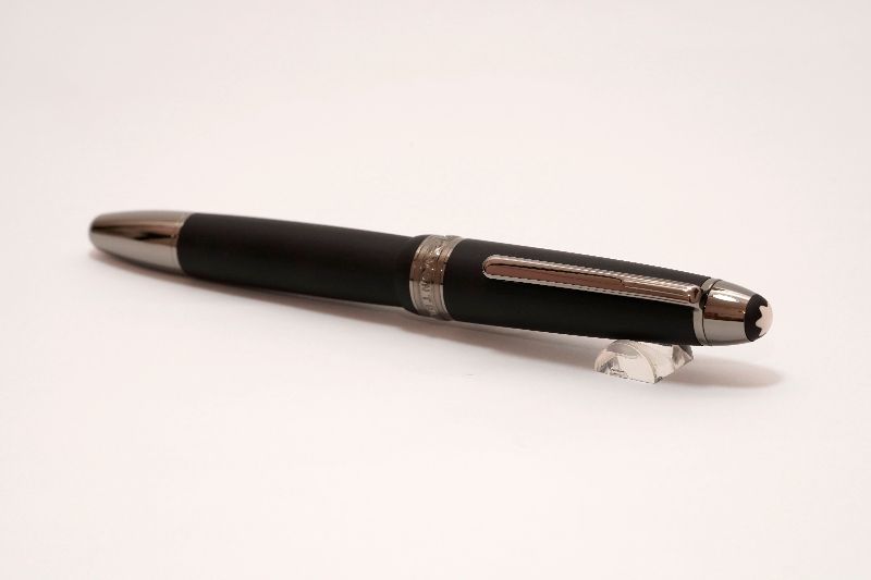 Montblanc-Meisterstuck162-Ultra-Black-Ruthenium-Legrand-6.jpg