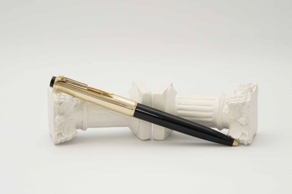 Montblanc-No78-Clip-Lever-Rolled-Gold-Ballpoint-1.jpg