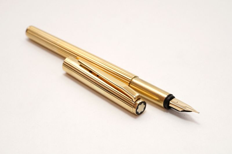 Montblanc-Noblesse-Gold-Plated-2.jpg