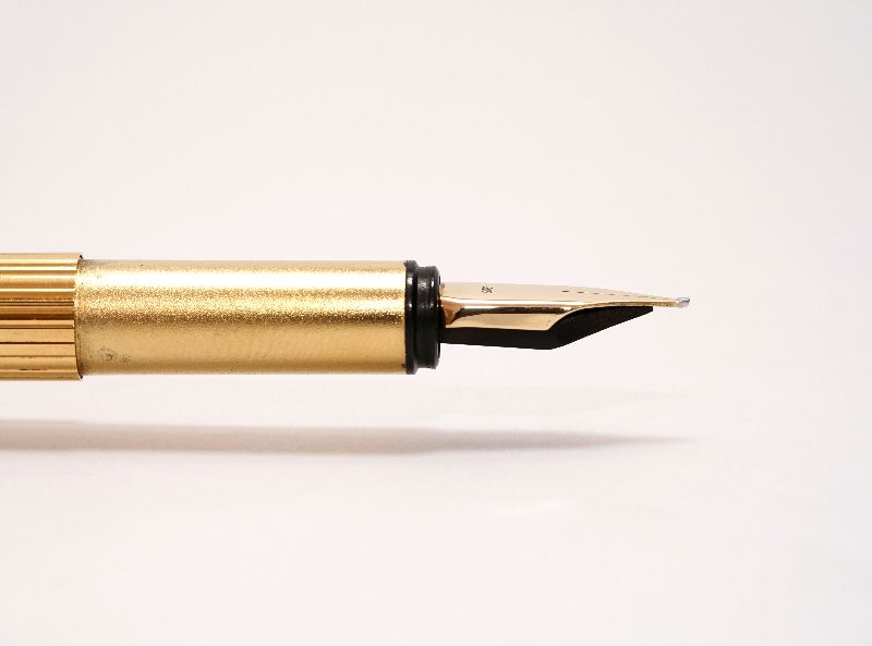 Montblanc-Noblesse-Rolled-Gold-3.jpg