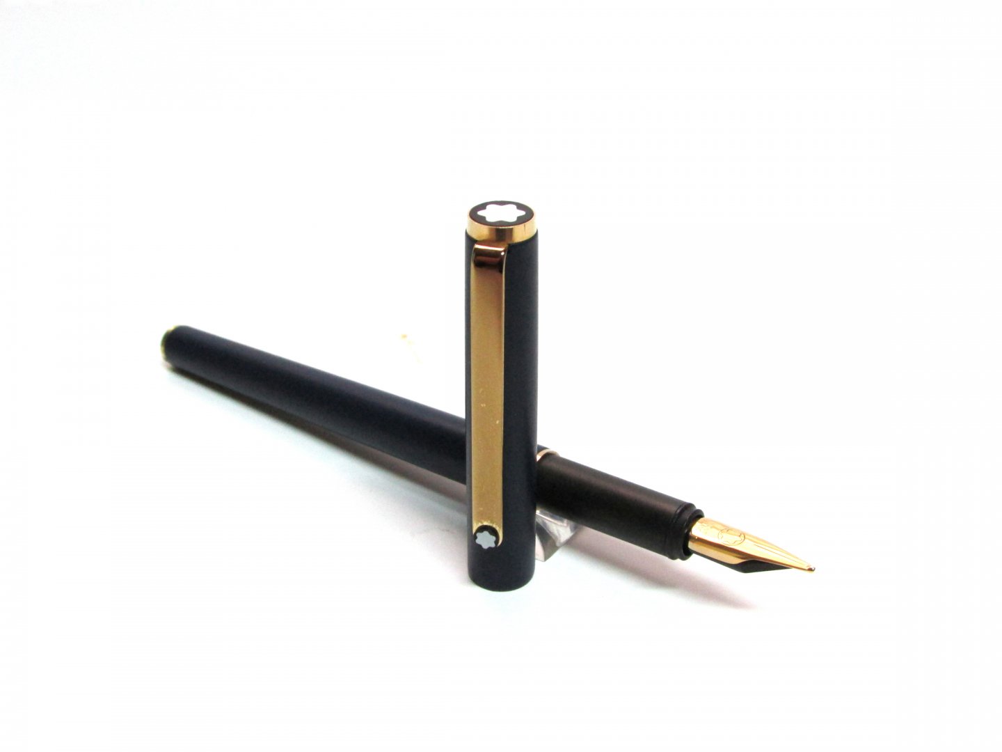 montblanc-noblesse-slim-line-matte-blue-gt-fp-8.jpg
