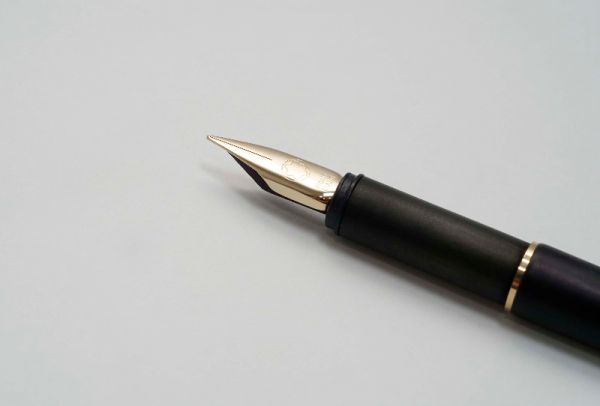 Montblanc-Noblesse-Slimline-Black-4.jpg
