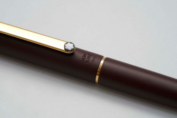 Montblanc-Noblesse-Slimline-Chocolate-Brown-5.jpg