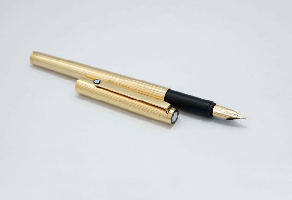 Montblanc-Noblesse-Slimline-Gold-Plated-1.jpg