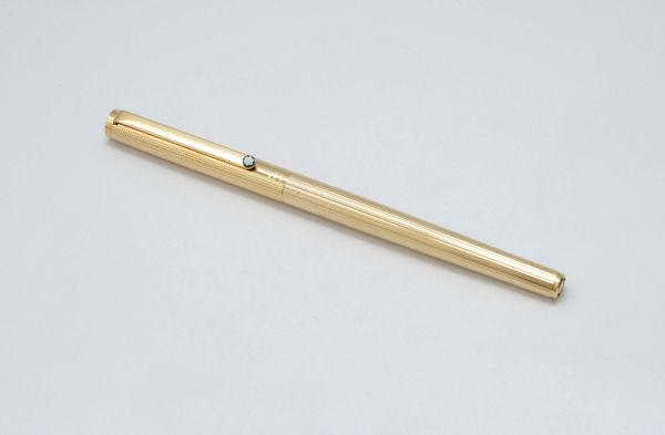 Montblanc-Noblesse-Slimline-Gold-Plated-2.jpg