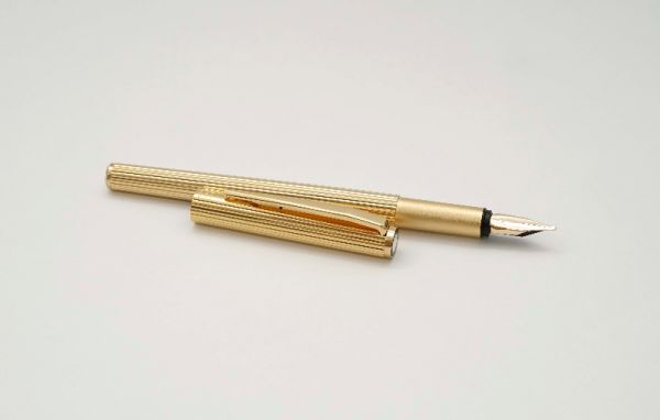 Montblanc-Noblesse-Slimline-Gold-Plated-3.jpg