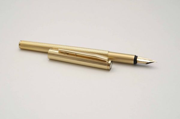 Montblanc-Noblesse-Slimline-Gold-Plated-3.jpg