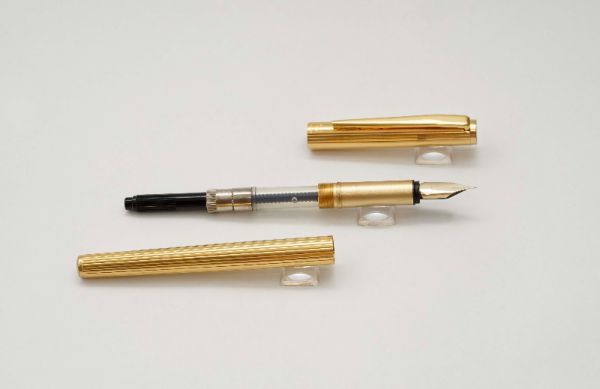 Montblanc-Noblesse-Slimline-Gold-Plated-5.jpg