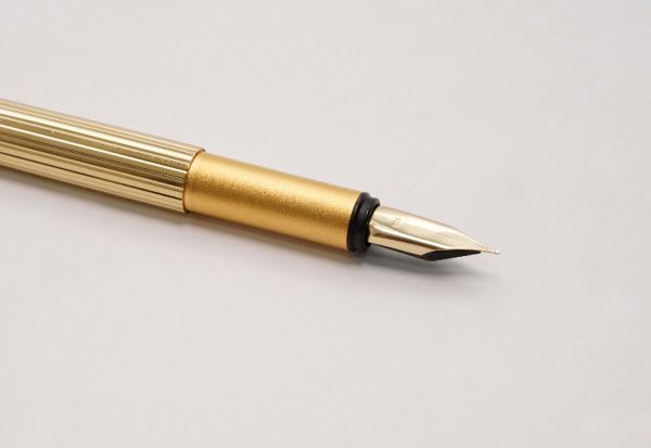 Montblanc-Noblesse-Slimline-Gold-Plated-6.jpg