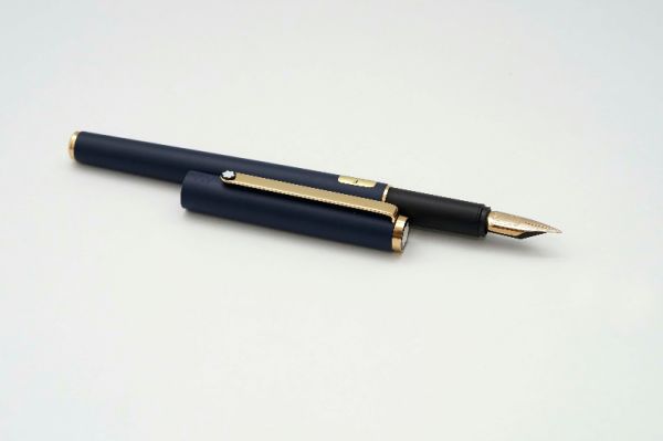 Montblanc-Noblesse-Slimline-Royal-Blue-4.jpg