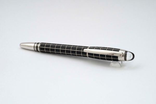 Montblanc-StarWalker-Metal-Rubber-Fineliner-Rollerball-Pen-7.jpg
