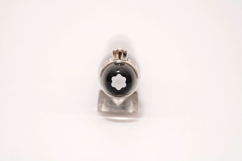 Montblanc-Starwalker-Platinum-Black-Resin-RB-5.jpg