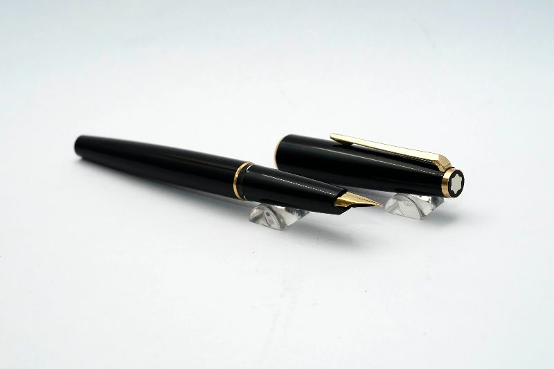Montblanc-Vintage-320-3.jpg